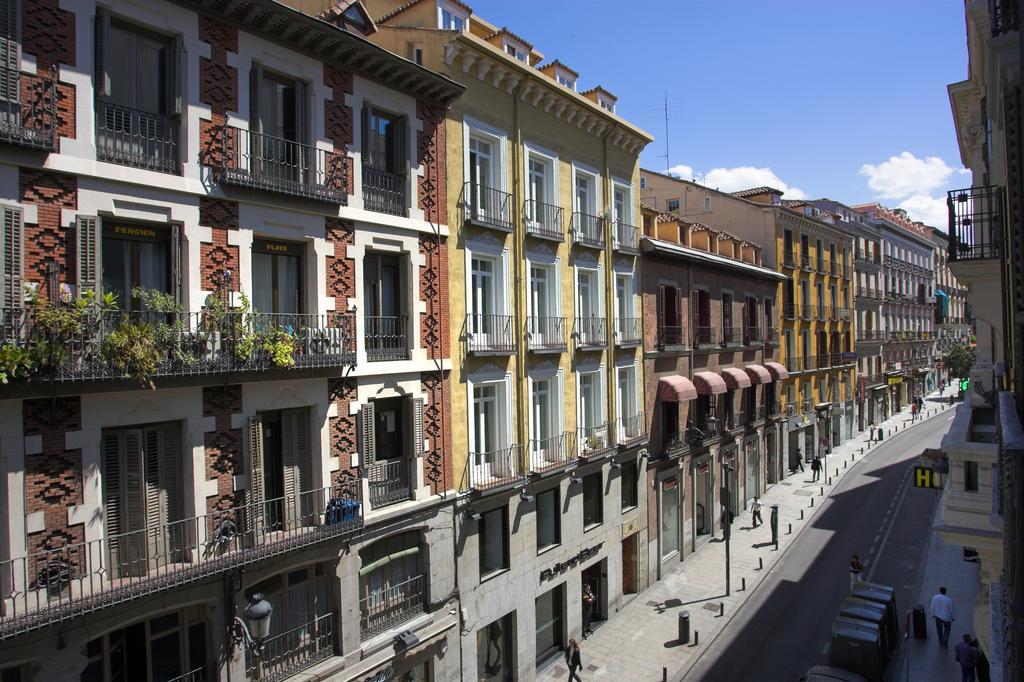 Carretas Attics Apartments Madrid Exterior foto
